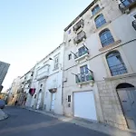 Cosy Valletta Apartment