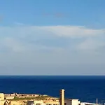 Valletta Art Penthouse With Seaview