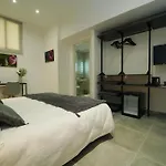 Guest House Capital Inn
