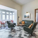 Valletta Two Bedroom Apartment Close To The Sea