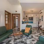 Valletta Two Bedroom Apartment Close To The Sea