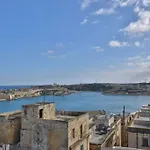 Vallettastay- Lucky Star Penthouse 501