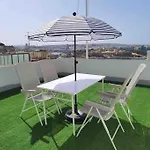 City Penthouse With Roof Terrace And Sea Views