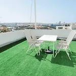 City Penthouse With Roof Terrace And Sea Views