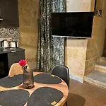 Vincenti\'S Nest In Valletta