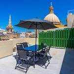 Penthouse Cathedral And Seaview Terrace