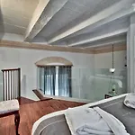 U Collection - A Luxury Collection Suites, Valletta