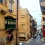 Valletta Lucia Townhouse