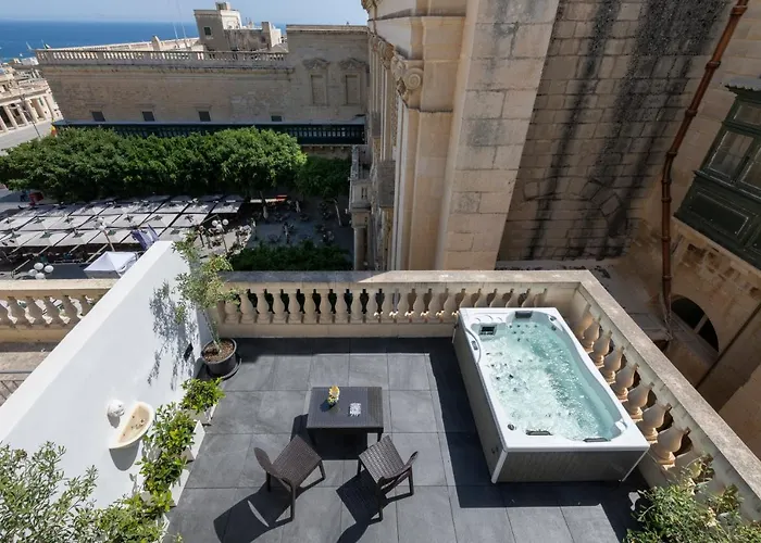 U Collection - A Luxury Collection Suites, Valletta