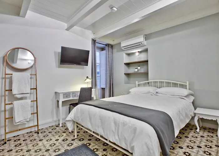 Chateau La Vallette - St. Elmo Suite