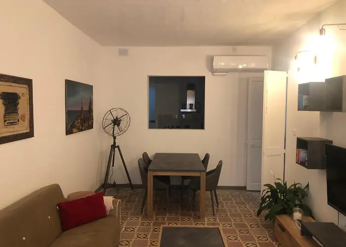 Valletta Retro Apartment