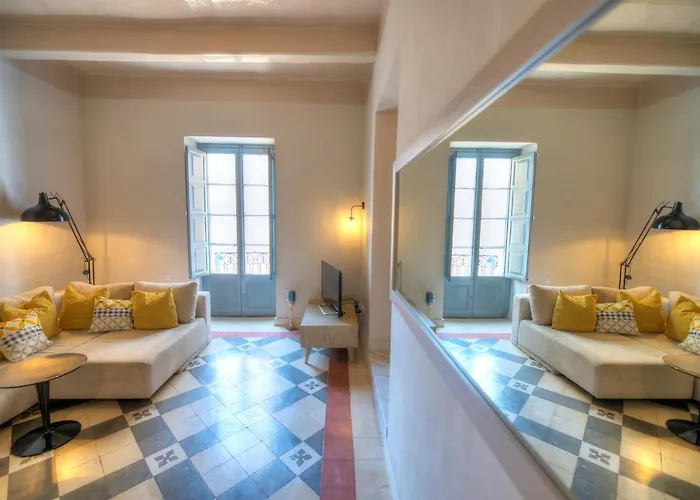 Charming & Traditional Flat In City Center Esch1-2