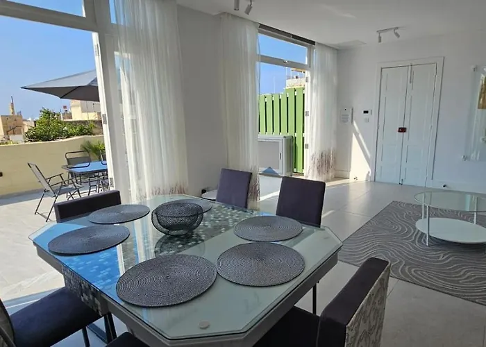 Penthouse Cathedral And Seaview Terrace