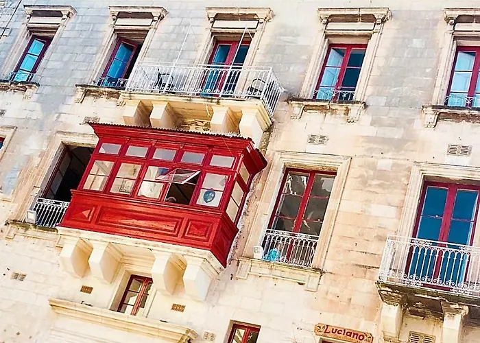 Luciano Valletta Boutique