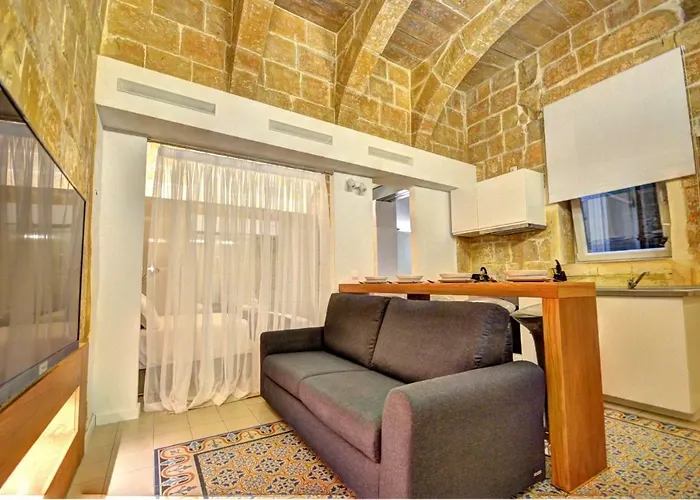 Coral Apartment