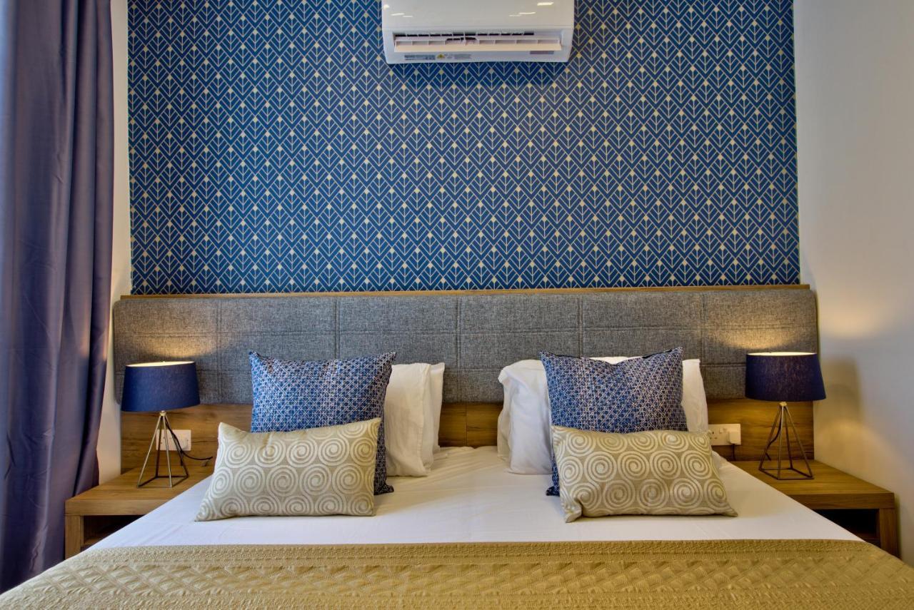 Luxury 4-bedroom Duplex With Stunning Sea Views Private Terrace And Jacuzzi * Valletta