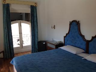 Castille Hotel 3*