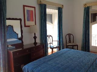 Hotel Castille 3*