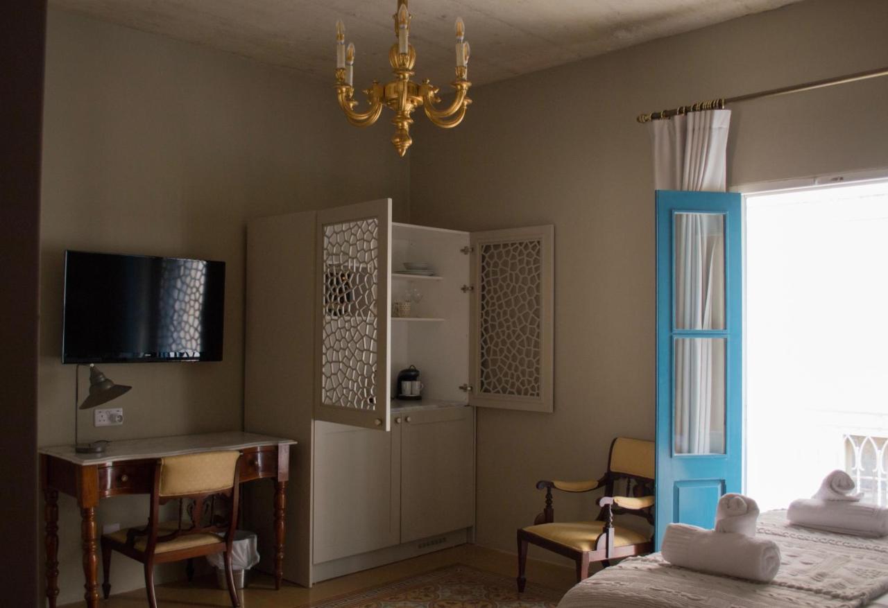Sally Port Apartment *