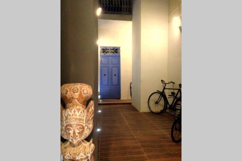 Art Penthouse With Seaview Valletta