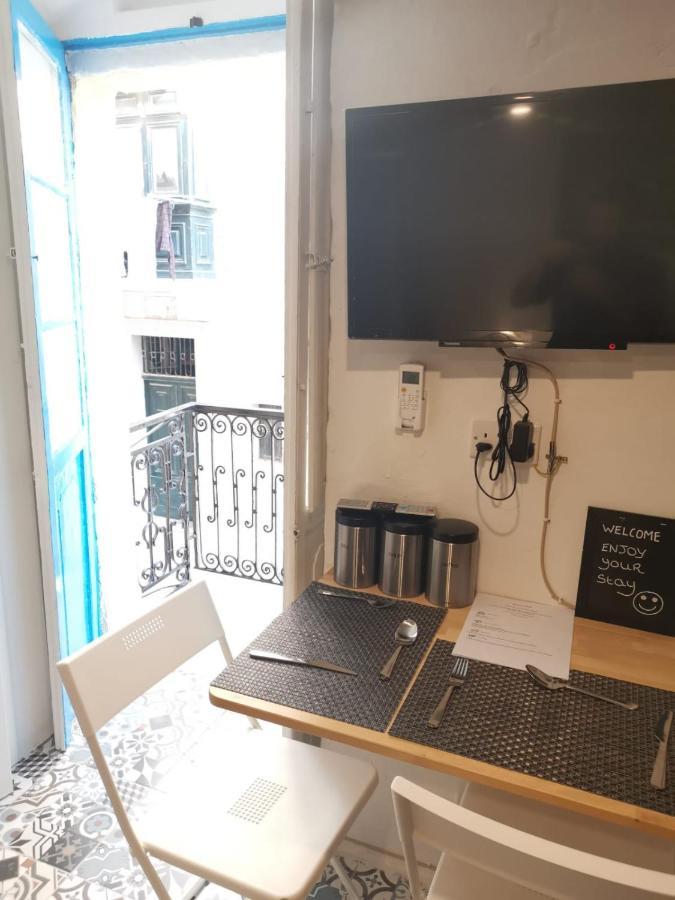 Studio In Apartment