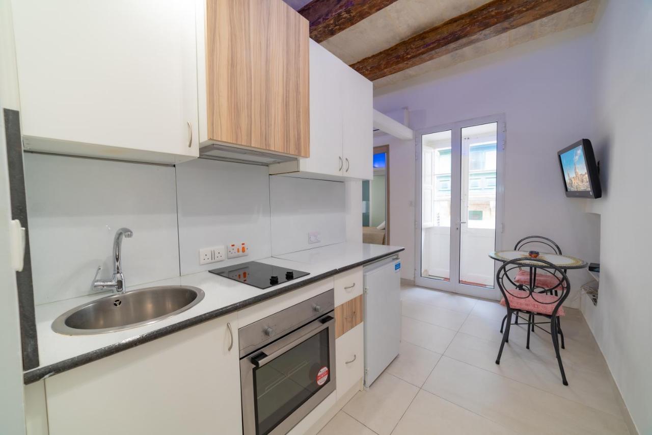Jbo - In The Heart Of Apartment