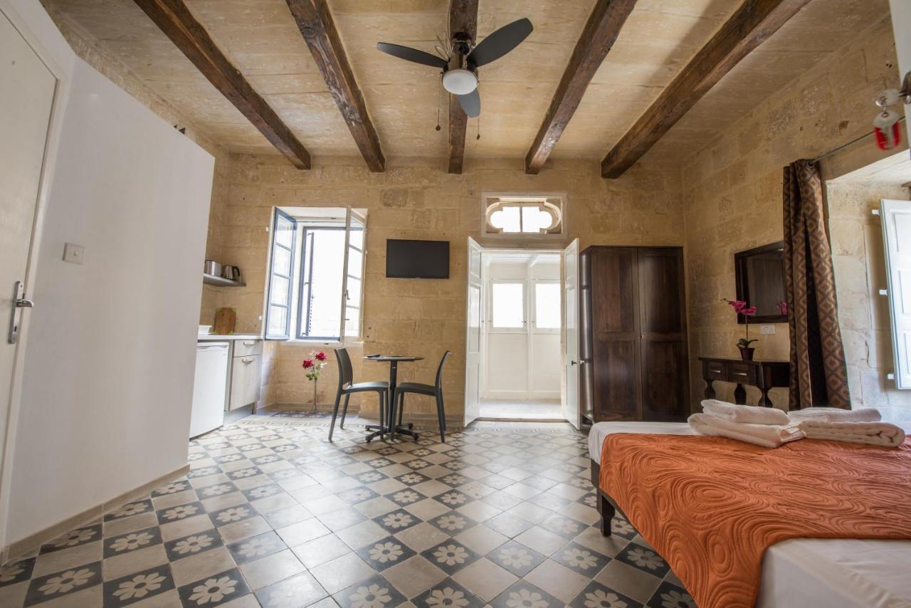 Casa Lapira * Valeta