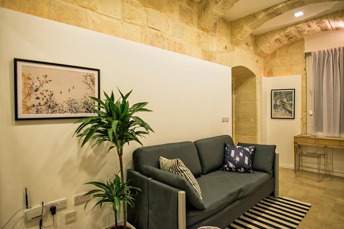 No 68 In Guest house