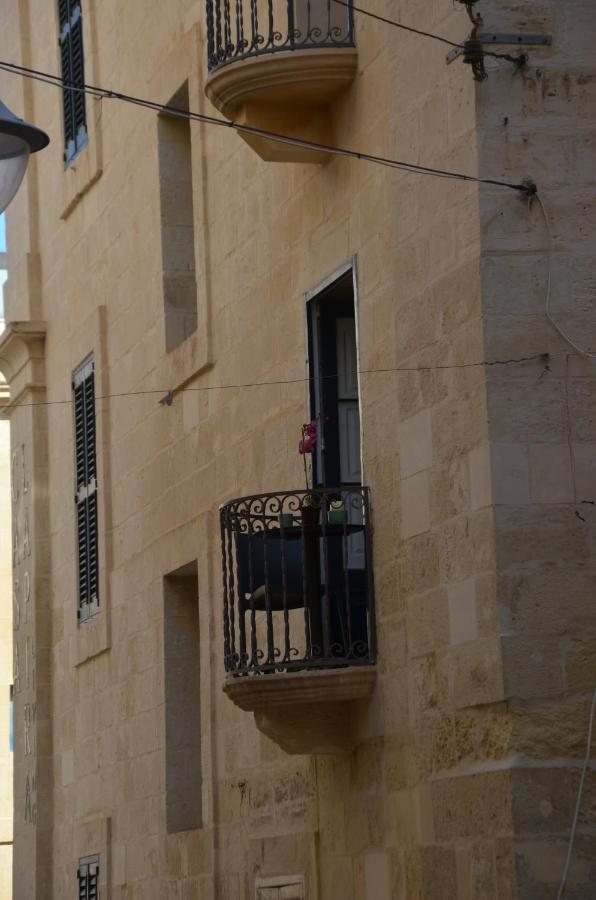 Casa Lapira Valeta