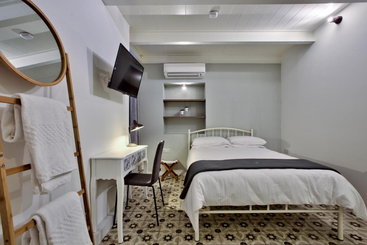 Guest house Chateau La Vallette - St. Elmo