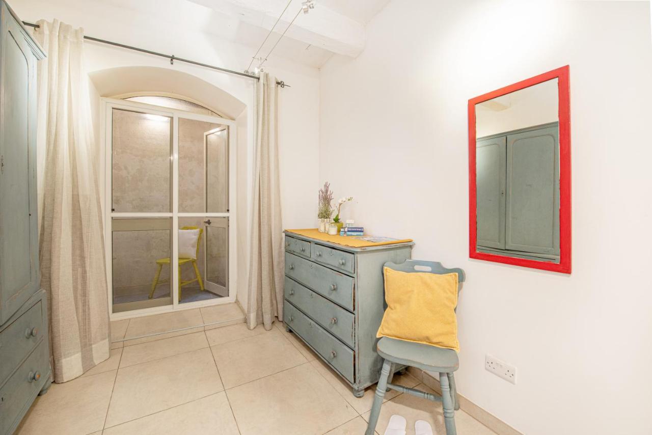 Ferry Apartment Valletta