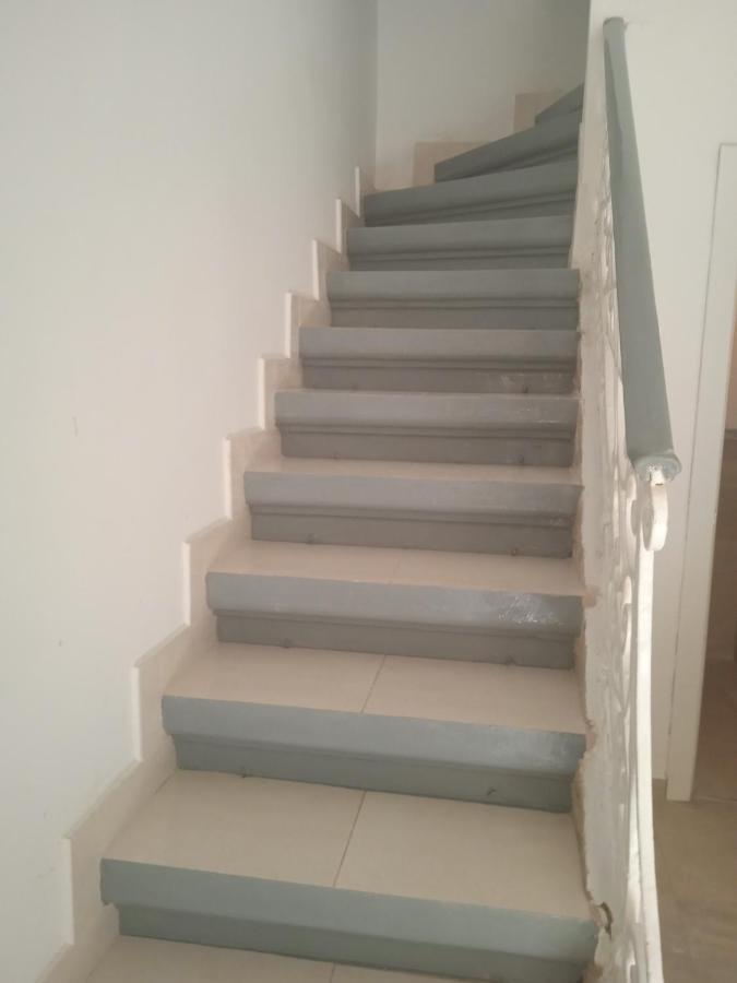 Central Two Bedroom Apartment *