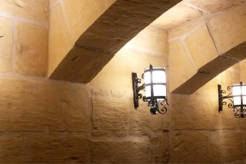 Cozy Corner House In - Authentic! Ferienhaus Valletta