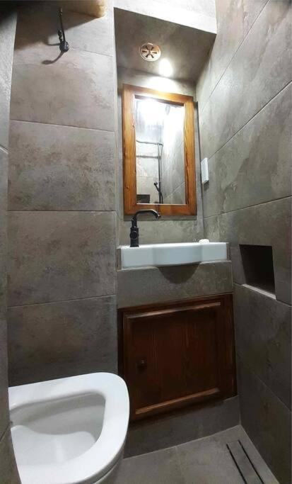 Cozy Corner House In - Authentic! * Valletta