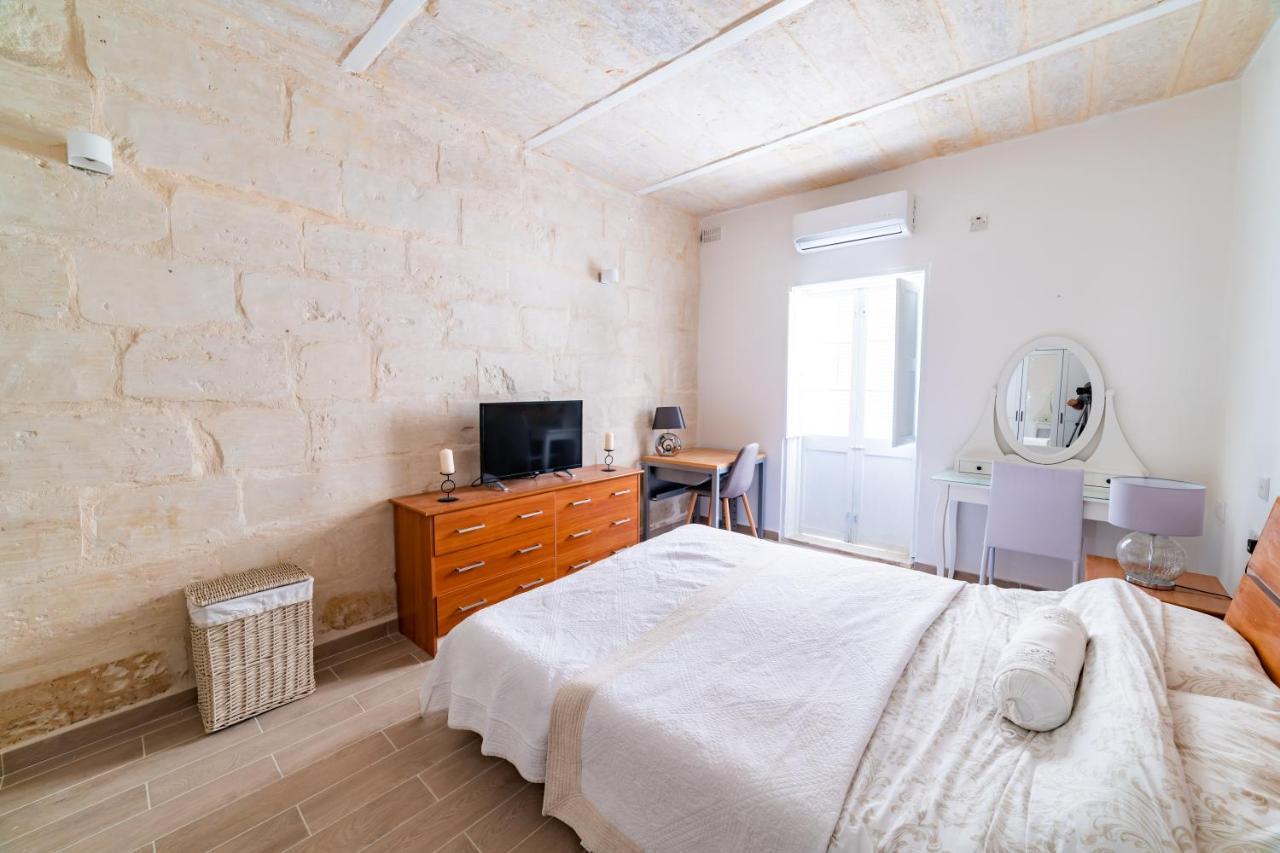 Apartment Townhouse-hosted By Sweetstay *