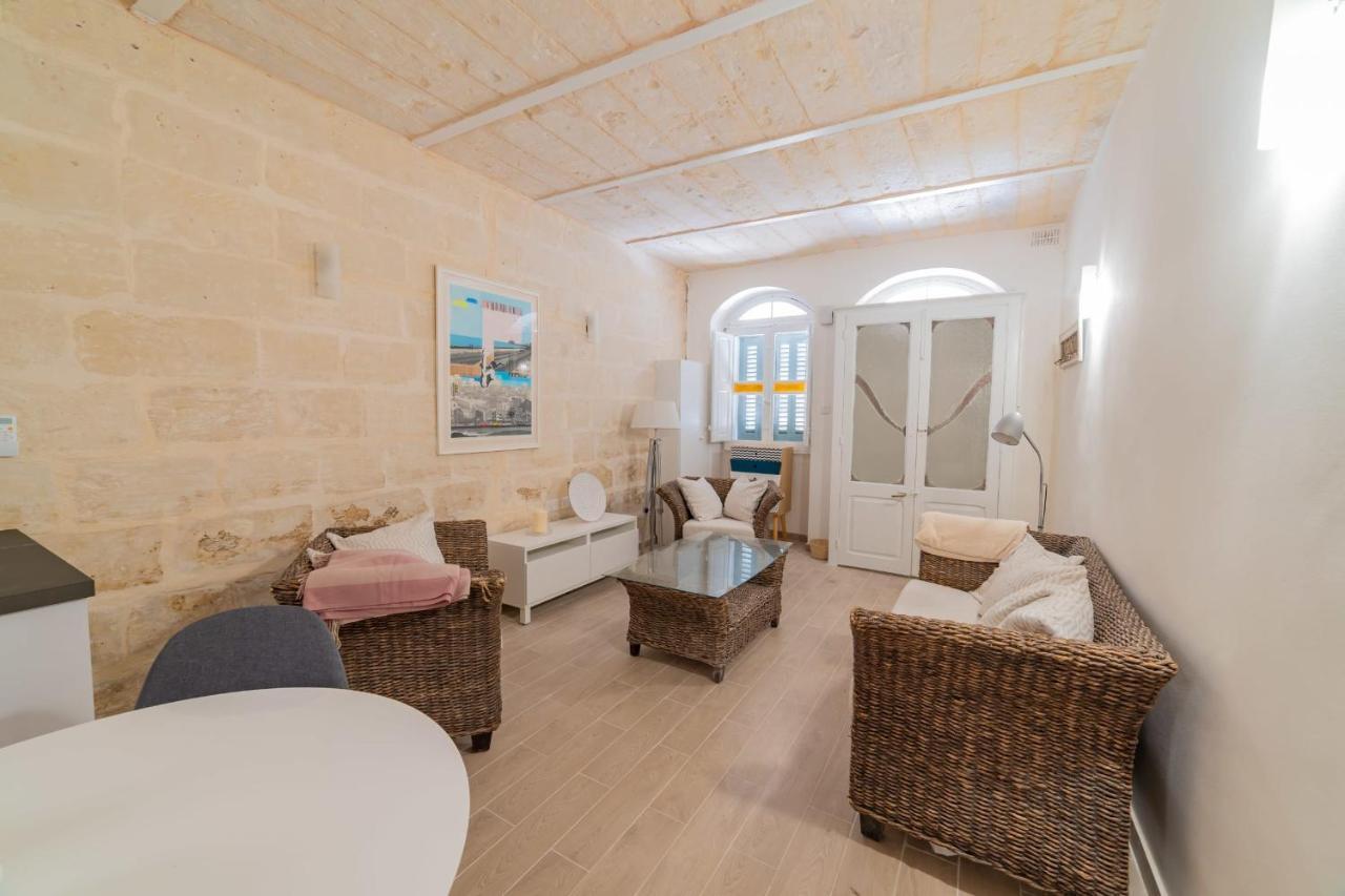 Townhouse-hosted By Sweetstay * Valletta