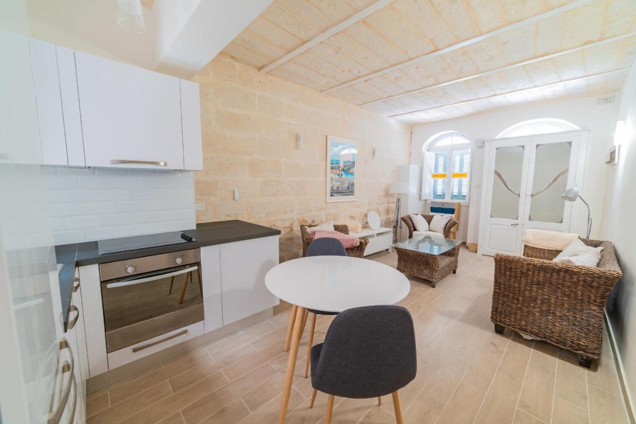 Apartment Townhouse-hosted By Sweetstay