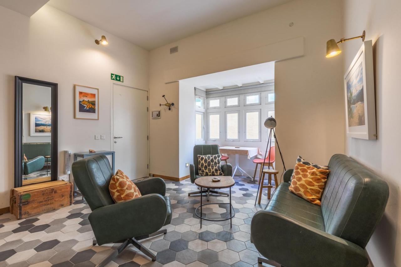 Two Bedroom Close To The Sea Apartamento *
