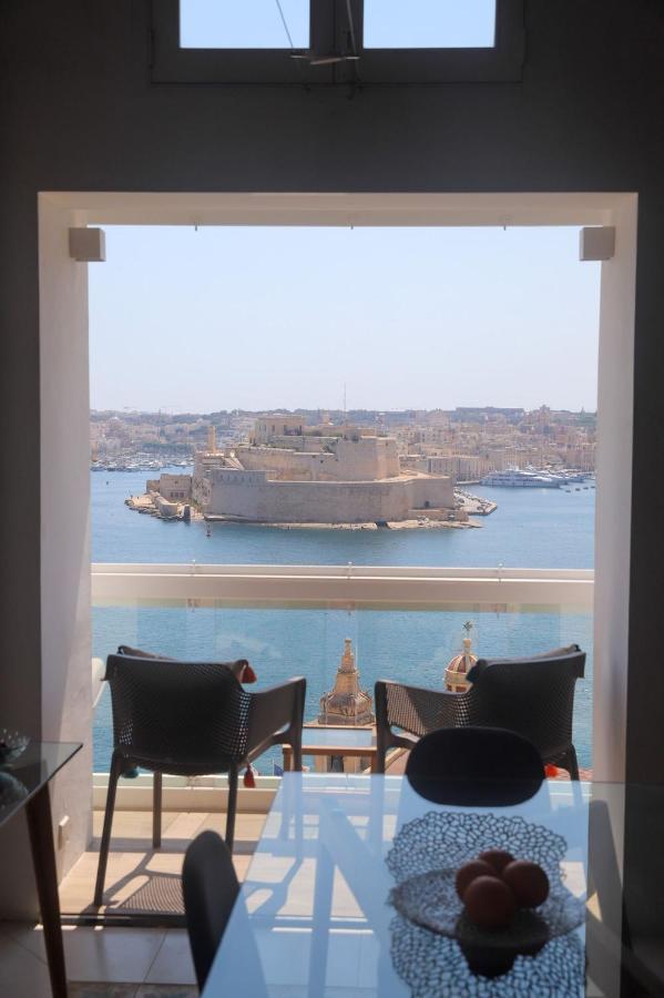 Spacious Maisonette With Spectacular Views Ibri1-1 Holiday home