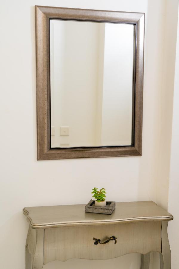 Unique 1 Bedroom In Hearth Of Old Valetta *