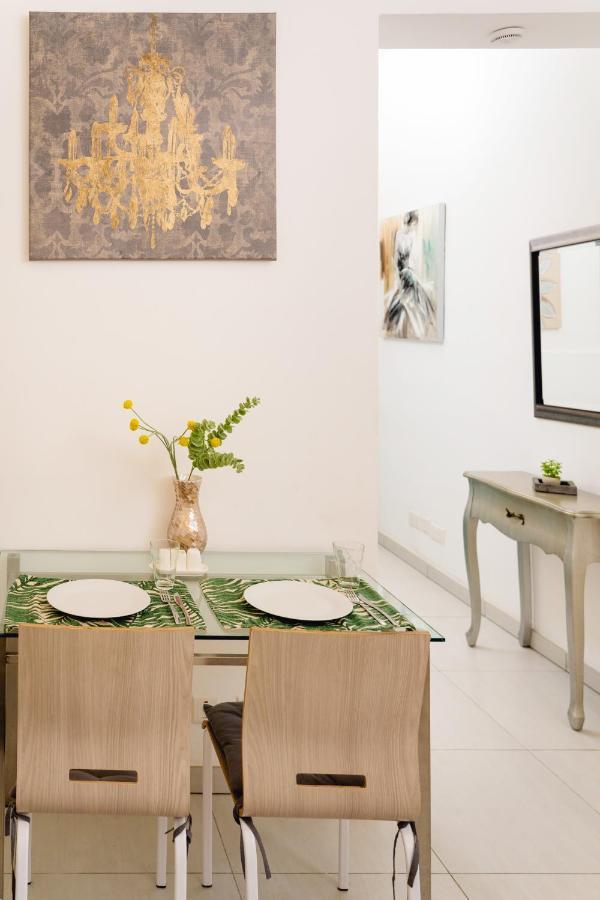 Unique 1 Bedroom In Hearth Of Old Valetta Apartment Valletta