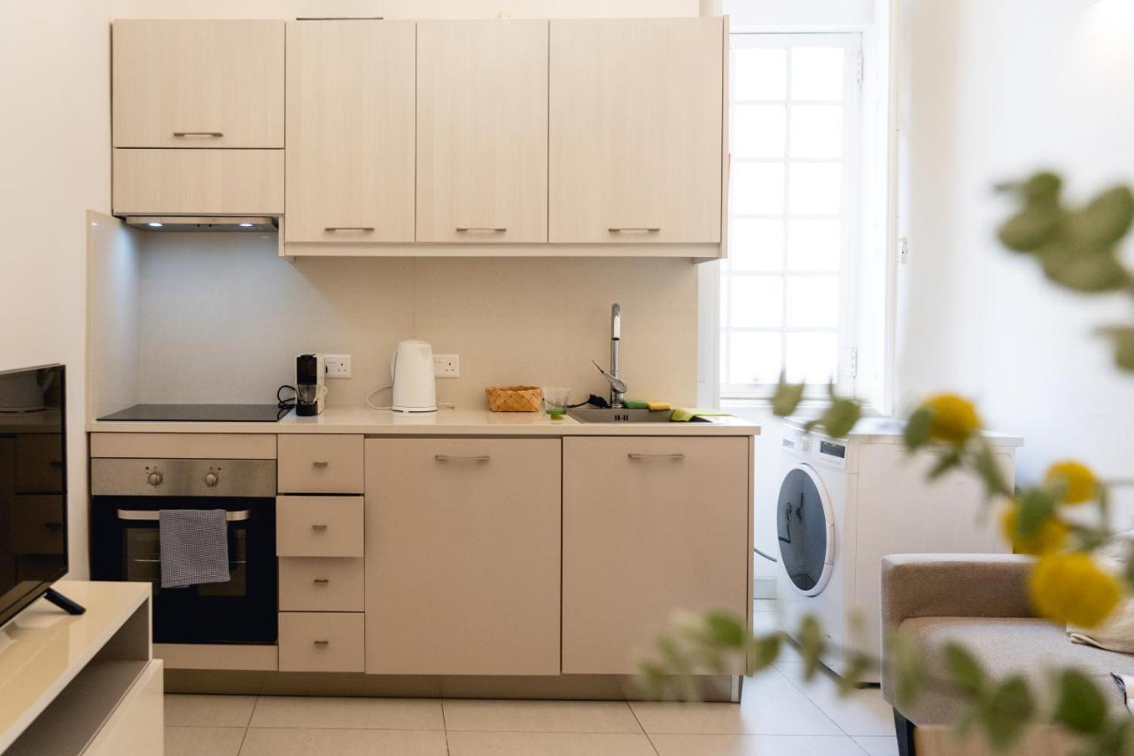 Apartment Unique 1 Bedroom In Hearth Of Old Valetta Valletta