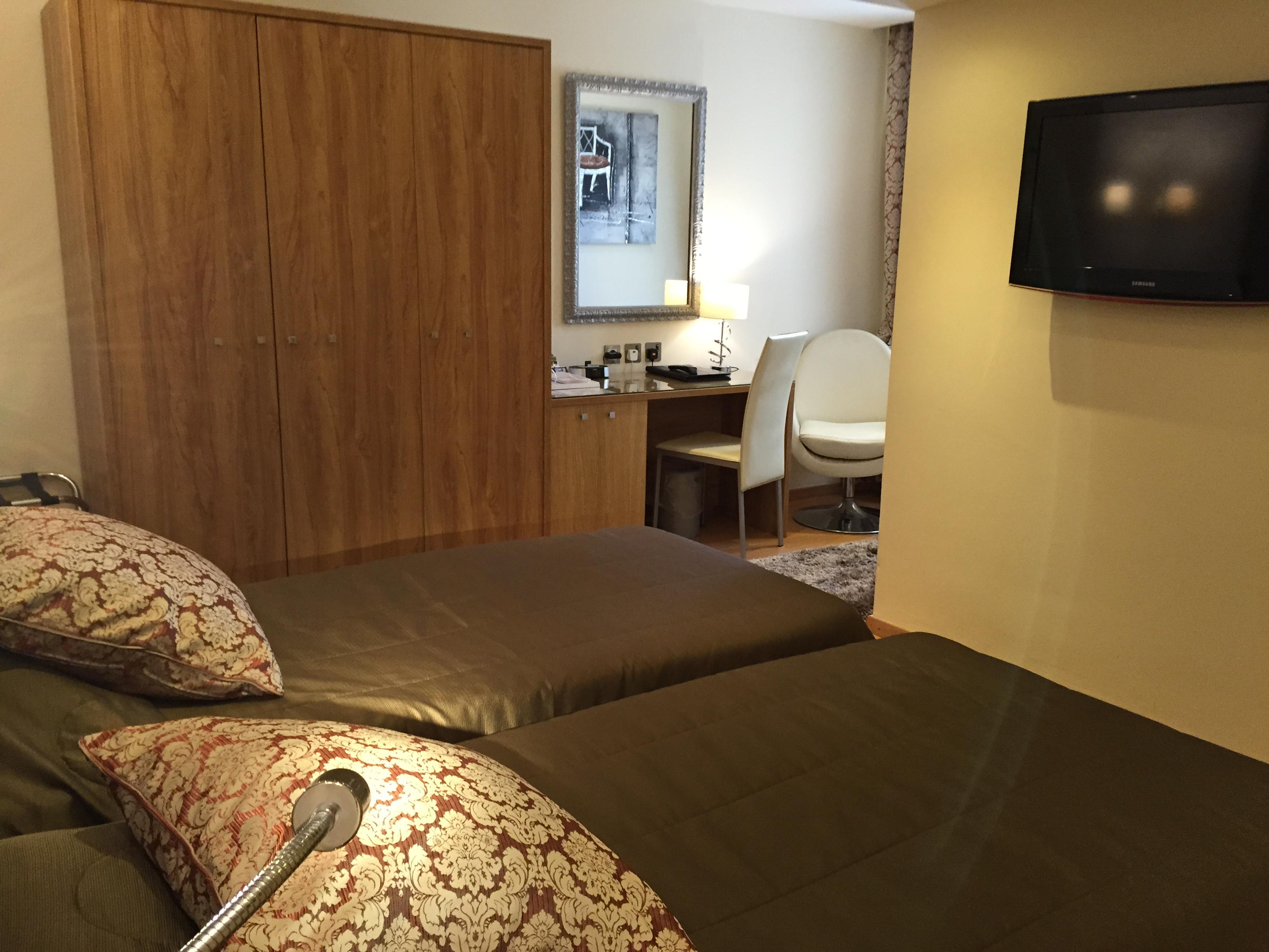 Osborne Hotel 3*