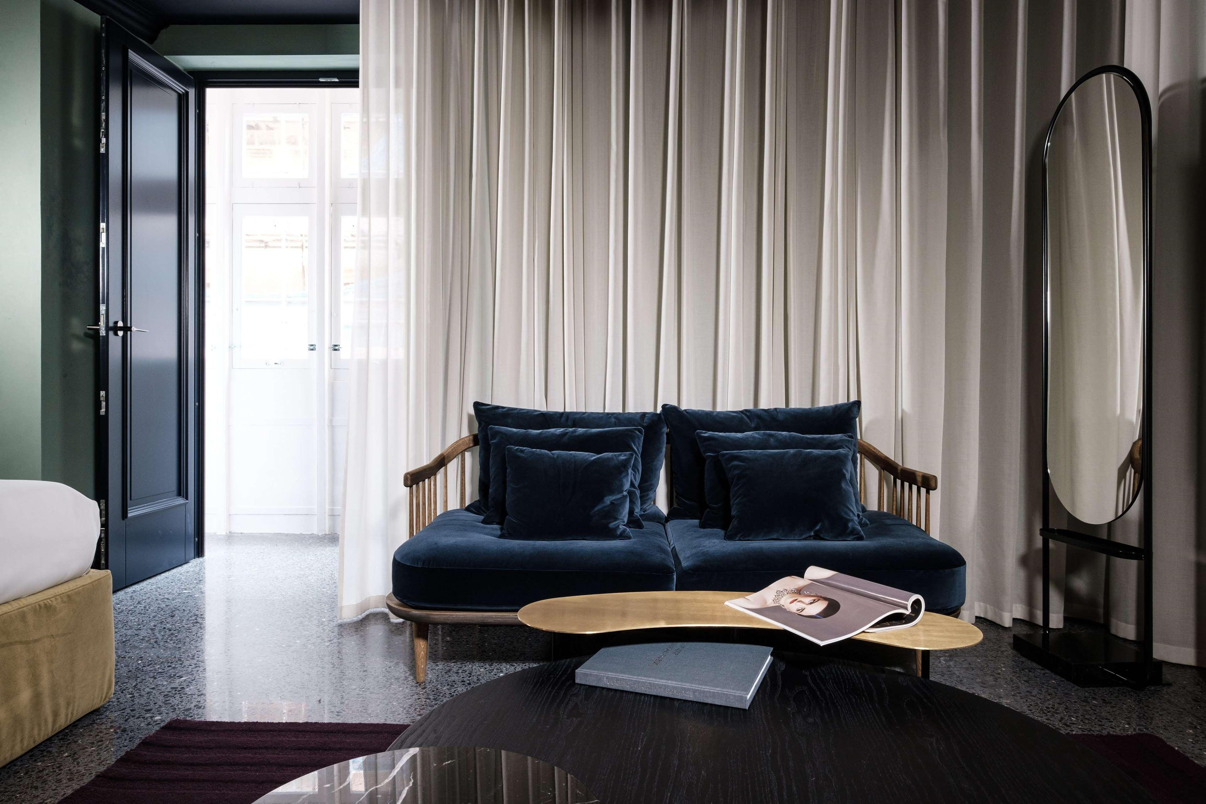 Rosselli Ax Privilege 5*