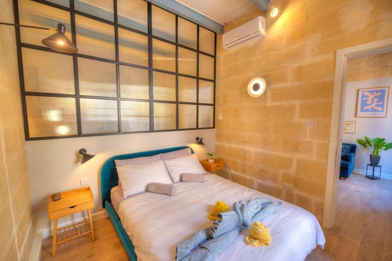 Apartment Beautifully Furnished Flat In The Center Jbal1-1 Valletta