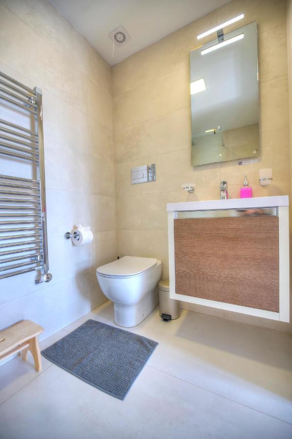 Spacious Maisonette With Spectacular Views Ibri1-1 Valletta