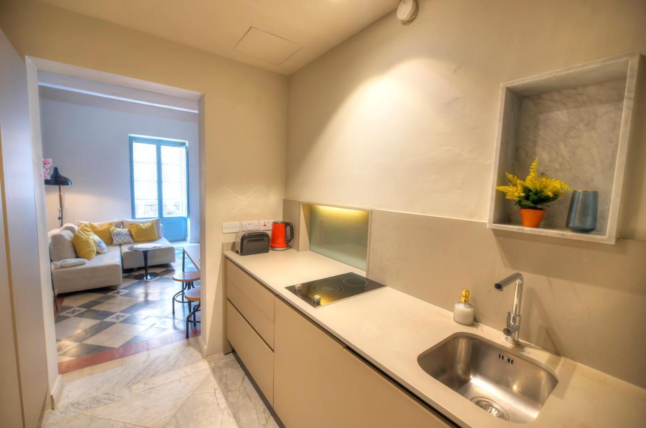 Charming & Traditional Flat In Center Esch1-2 *