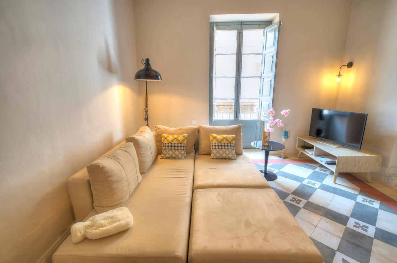 Charming & Traditional Flat In Center Esch1-2 Valletta