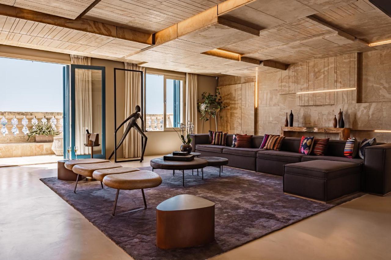 Iniala Harbour House
