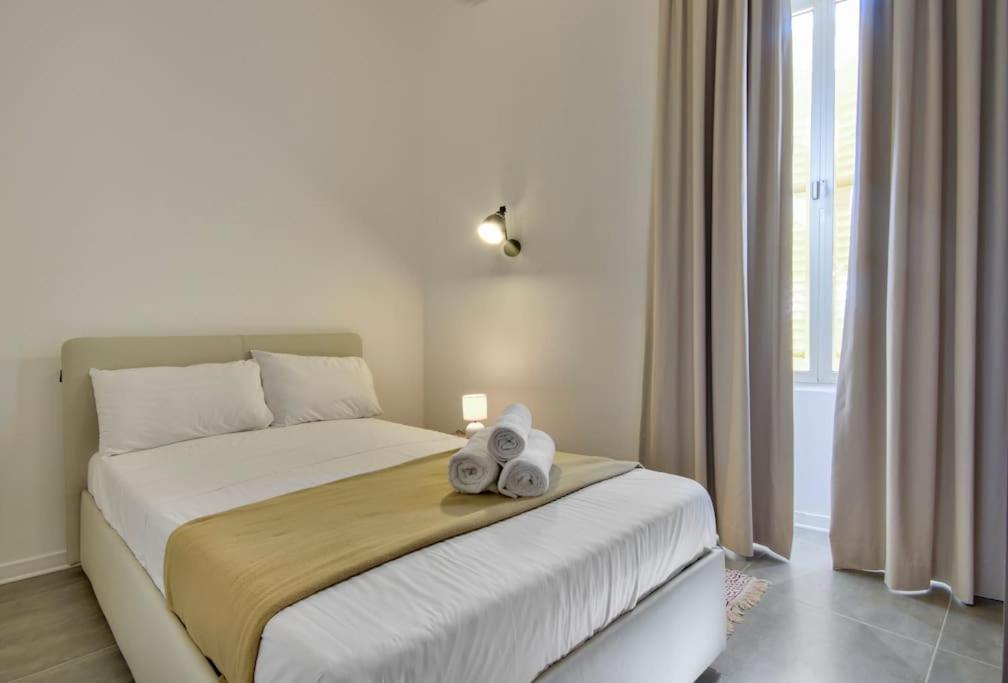 Vallettastay - Harbor View Gem -sea View 2 Bed Apartment Valletta